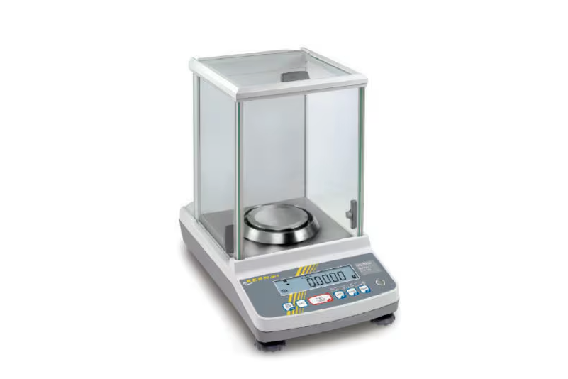 Analysenwaage mit Windschutz aus Glas